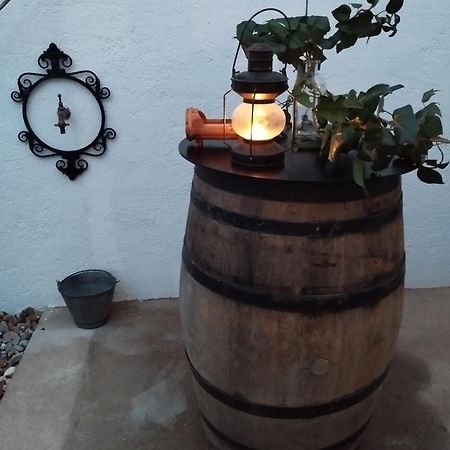 הוילה Socuéllamos La Casita Del Vino מראה חיצוני תמונה